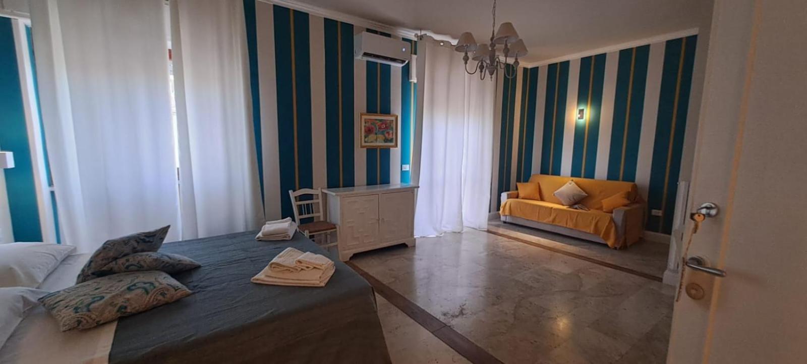 Chez Tata' - Sce Tata Bed & Breakfast Rossano Stazione Exterior photo