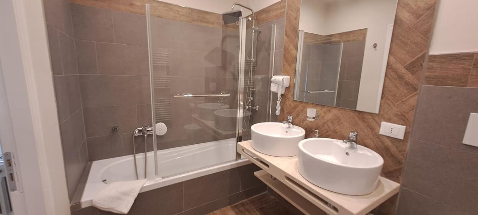 Chez Tata' - Sce Tata Bed & Breakfast Rossano Stazione Exterior photo